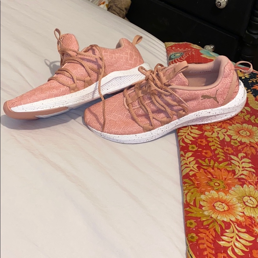 Women’s Puma shoes